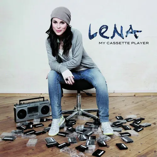 Lena Meyer - Satellite